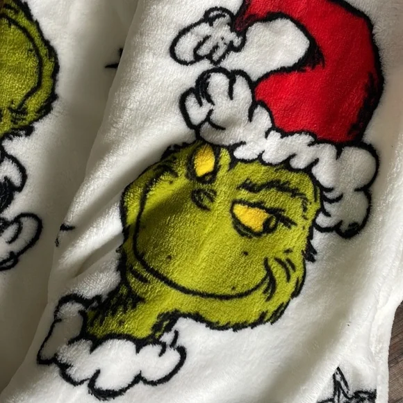Grinch Throw Oversized LAST ONE - Picture 2 of 7